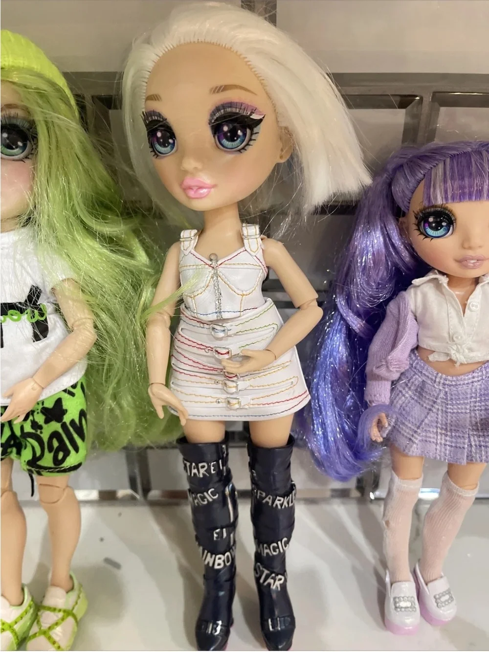 Rainbow High Winter Break Jade Hunter  Violet Willow And Doll White Hair Great